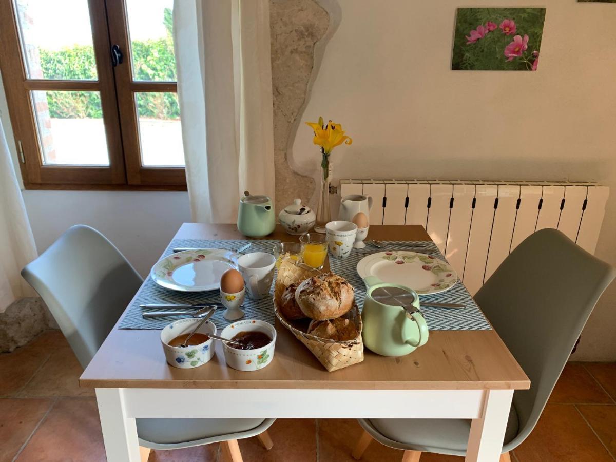 Au Mas De Janita Hotel Cahuzac-sur-Vere ภายนอก รูปภาพ